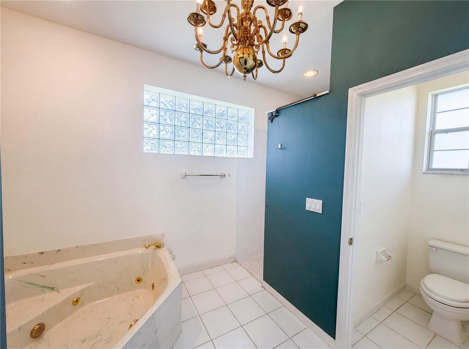 3608 Creekside Dr Property Photo 16