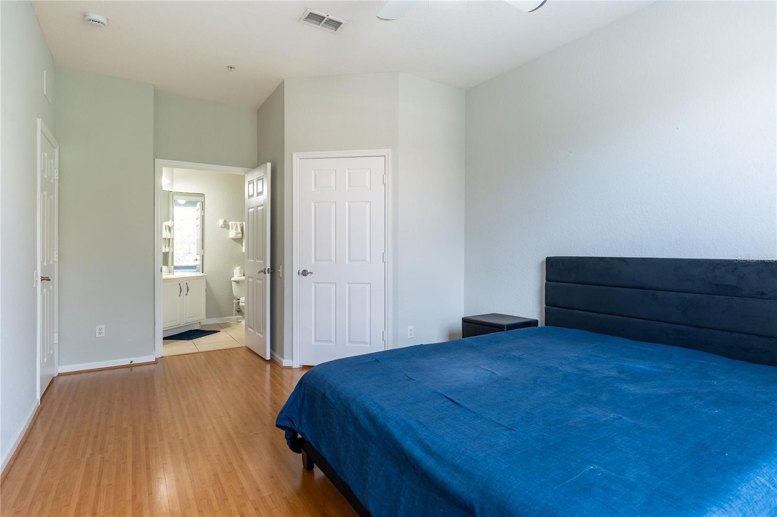 2484 San Tecla St #408 Property Photo 13