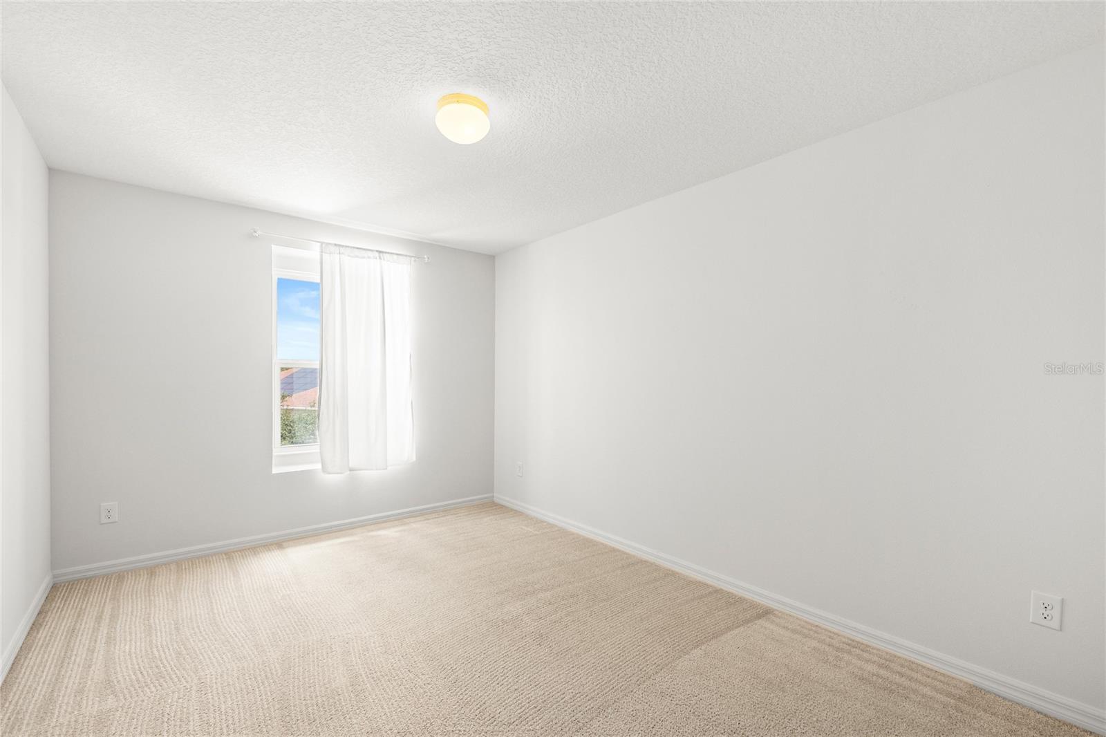12135 Carson Dr Property Photo 7