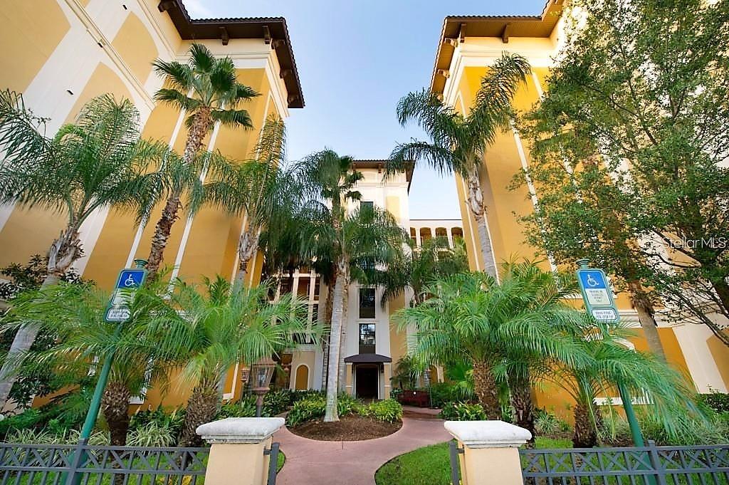 12538 FLORIDAYS RESORT DR DR #201 C Property Photo 1