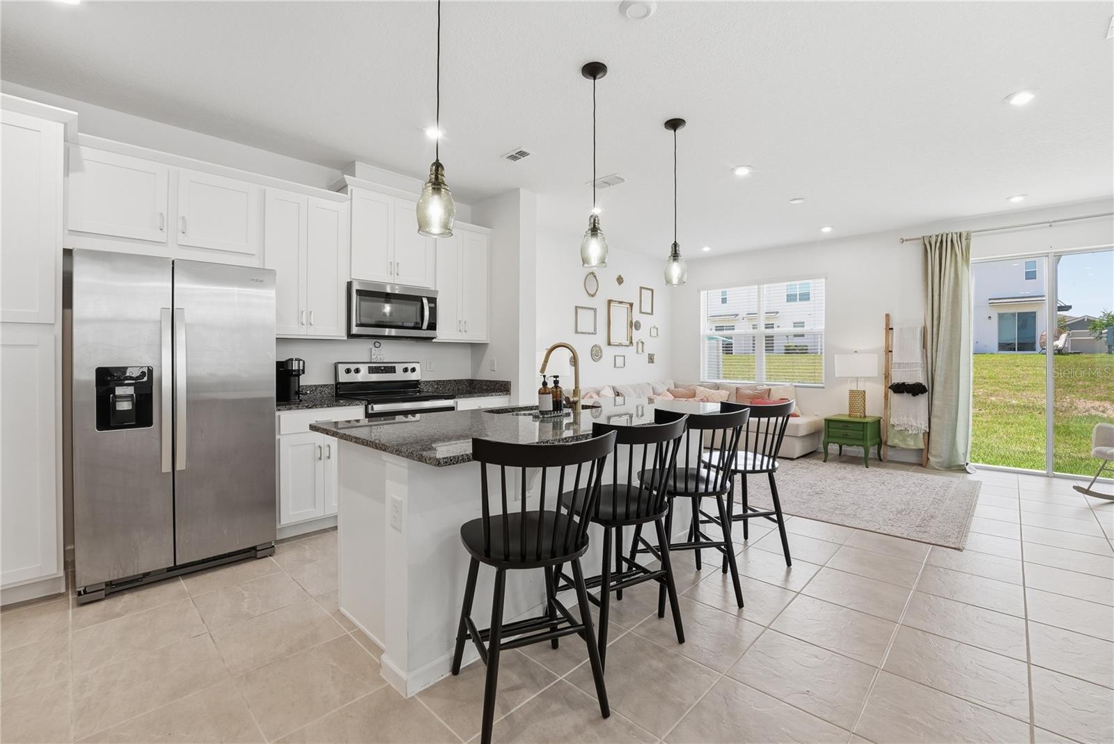 1122 Seaside Mist Trl Property Photo 4