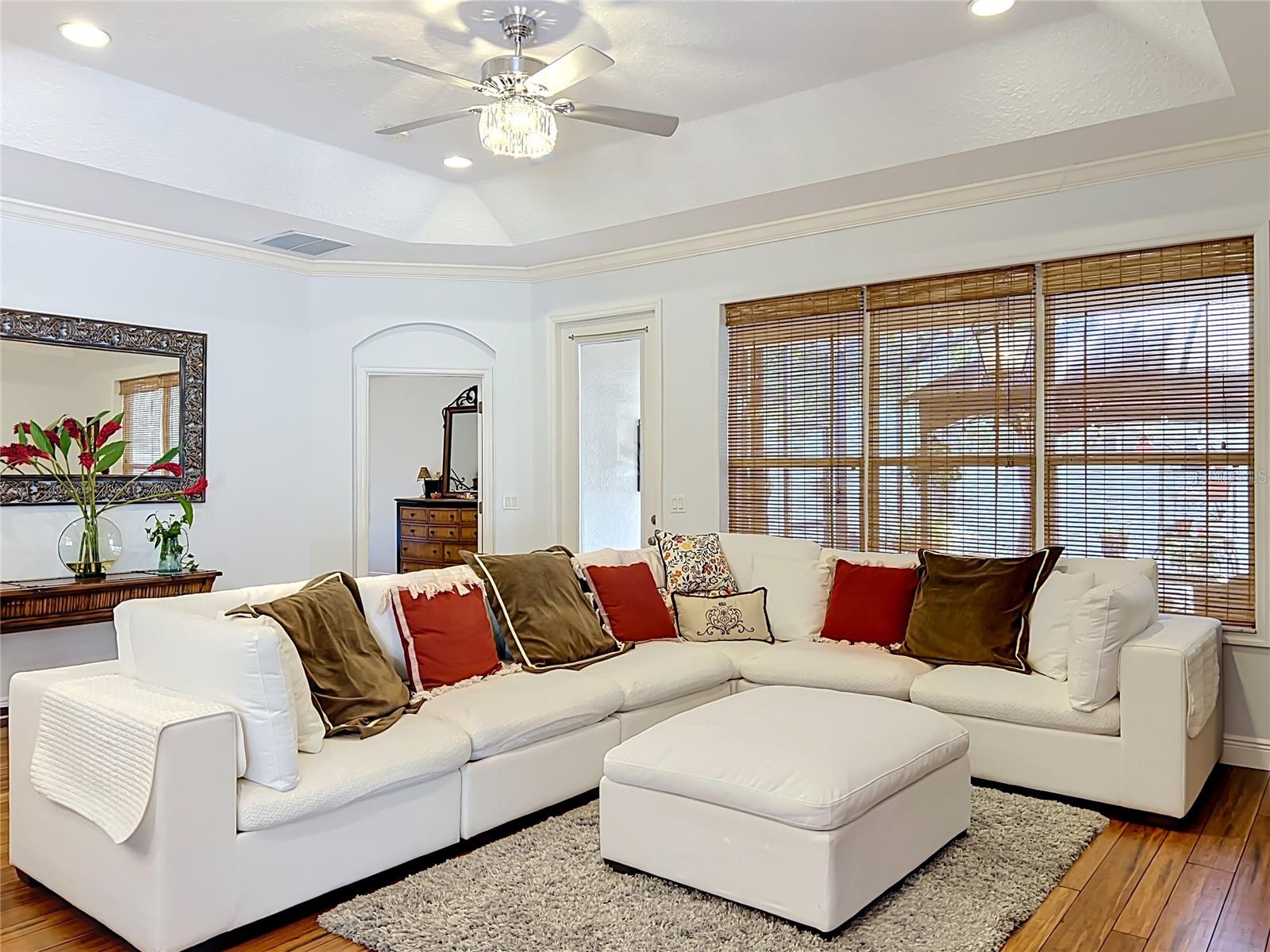 14143 Lake Live Oak Dr Property Photo 32