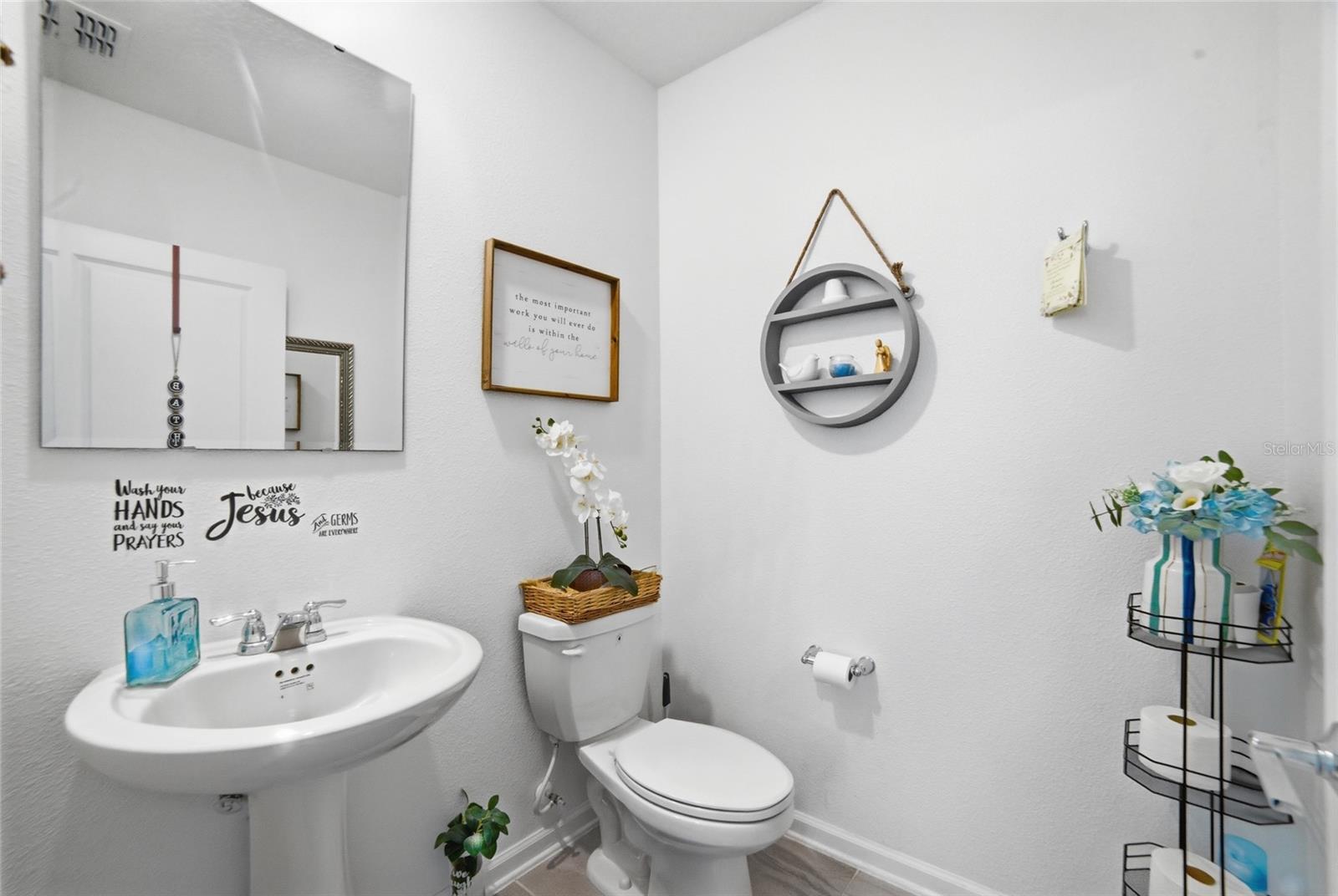 4980 Four Strand Ct Property Photo 9