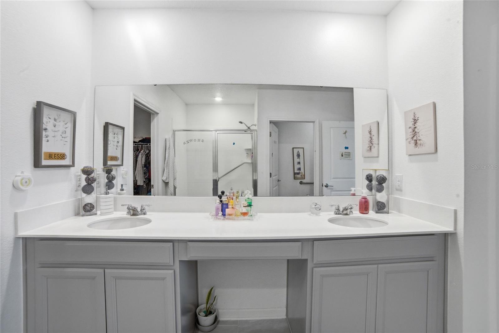 4980 Four Strand Ct Property Photo 13