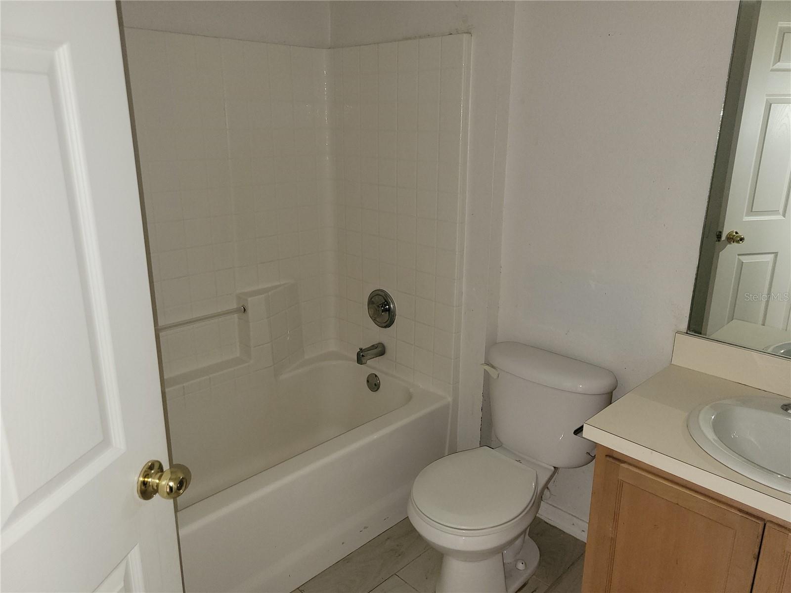 1142 Bluegrass Dr Property Photo 16