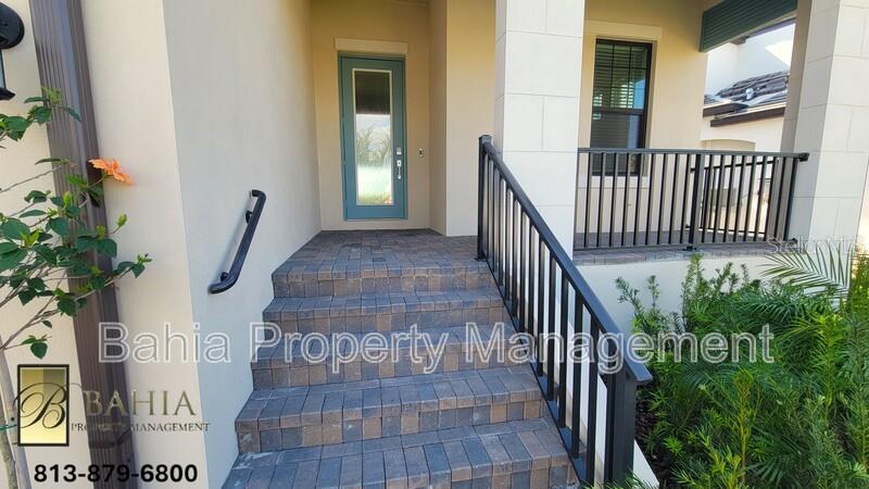 1074 Seagrape Dr Property Photo 3