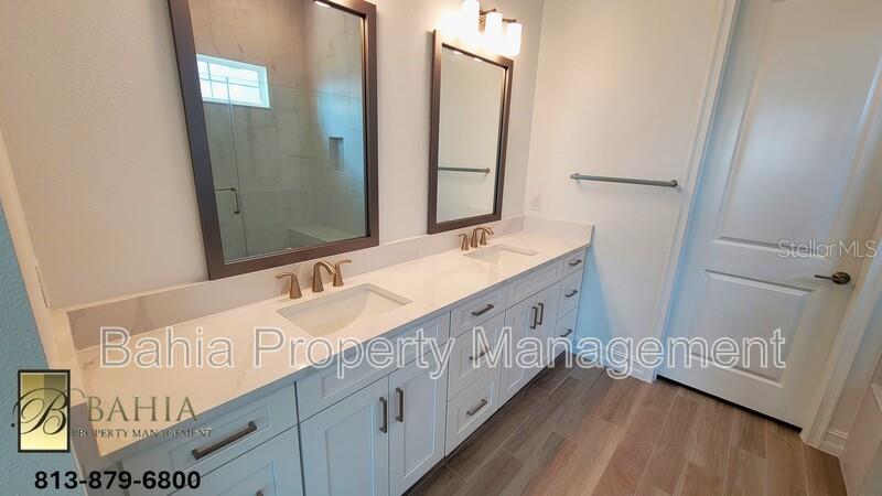 1074 Seagrape Dr Property Photo 22