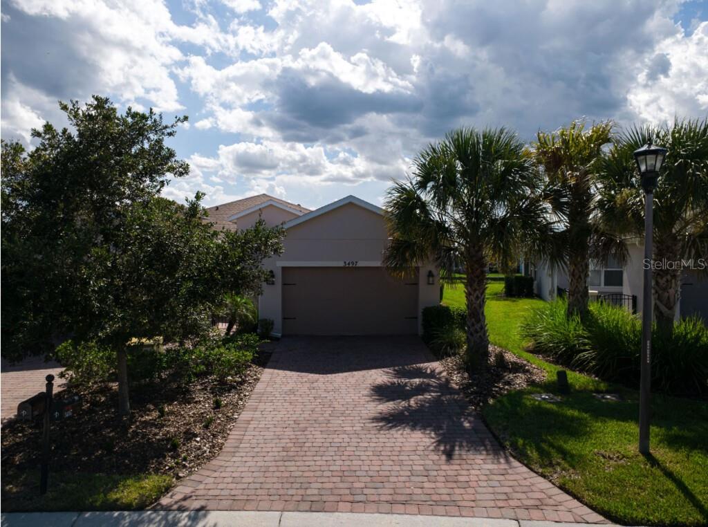 3497 Fallbrook Dr Property Photo 2