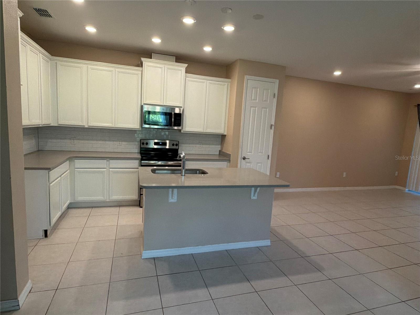 3497 Fallbrook Dr Property Photo 7