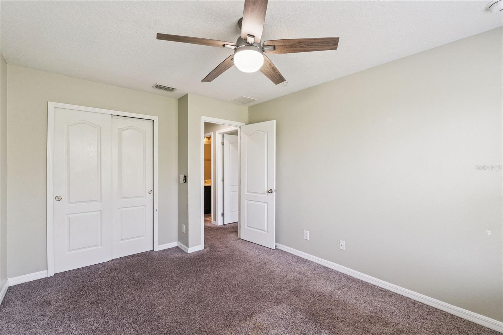 618 Merry Brook Cir Property Photo 14