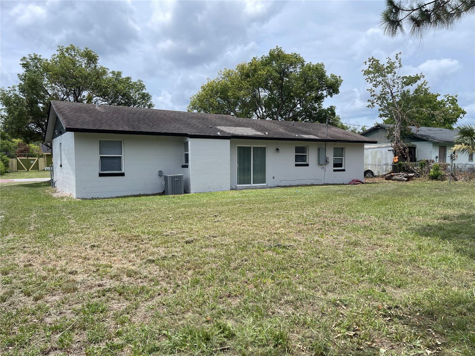 4321 Chateau Rd Property Photo 6