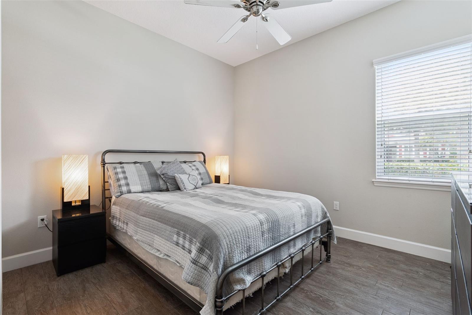1365 Brayford Pt Property Photo 20