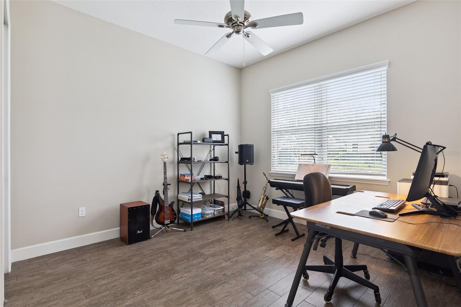 1365 Brayford Pt Property Photo 23