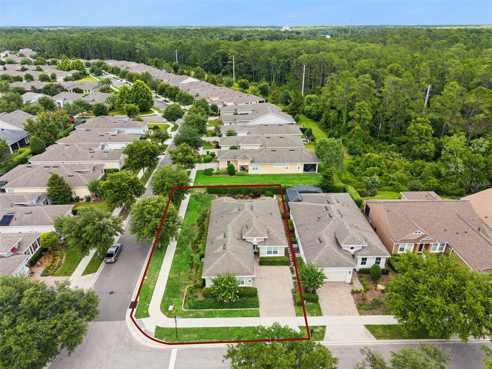 1365 Brayford Pt Property Photo 37