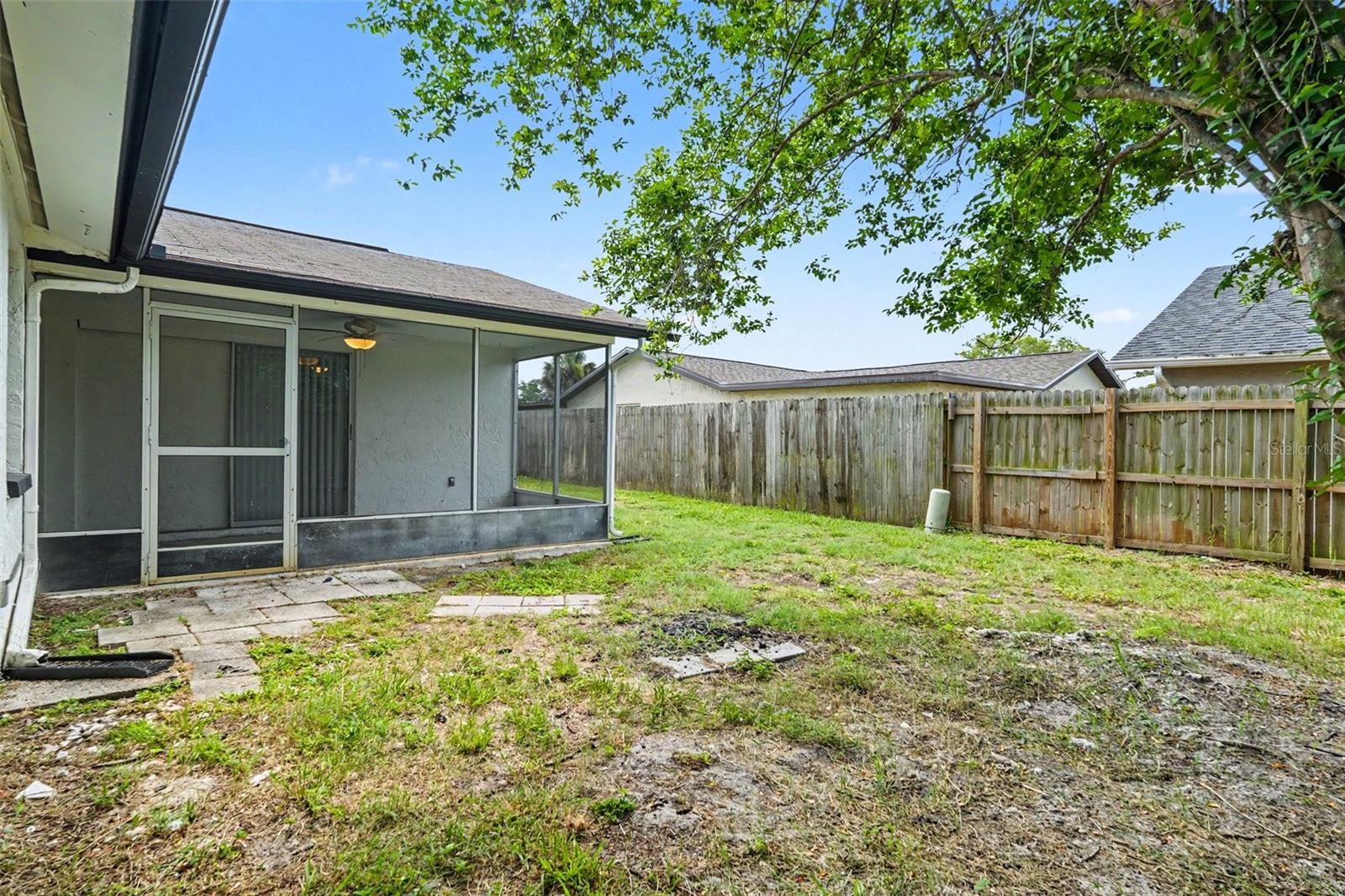 7030 Ingleside Dr Property Photo 17