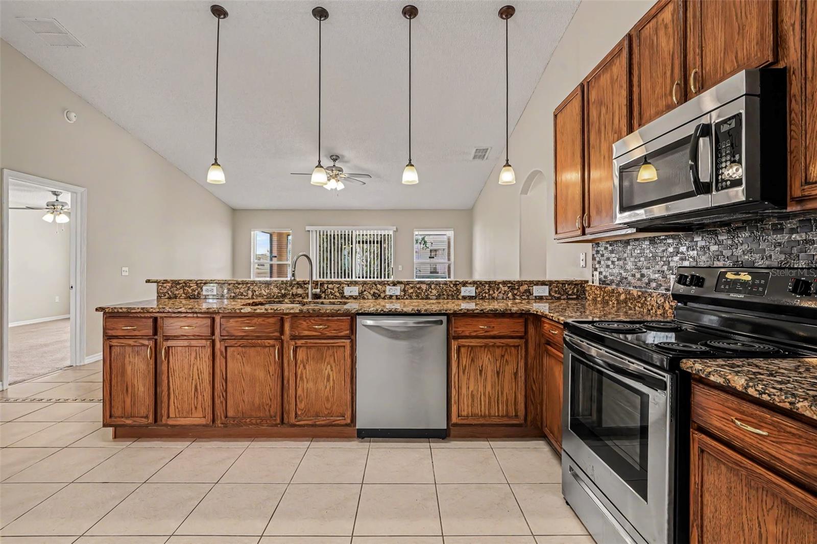 300 Kingfish Dr Property Photo 7