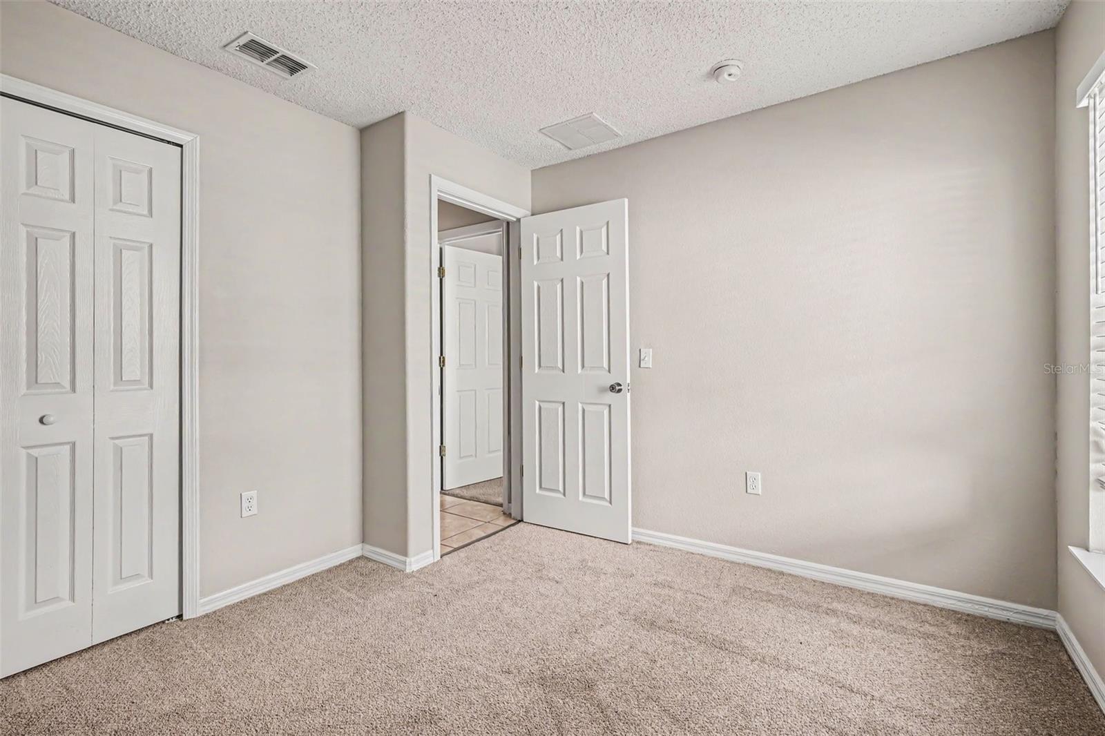 300 Kingfish Dr Property Photo 11