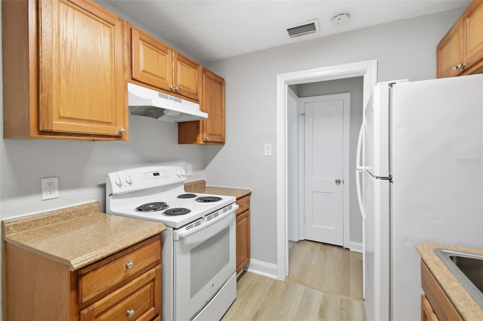 1416 E Mohawk Ave Property Photo 15