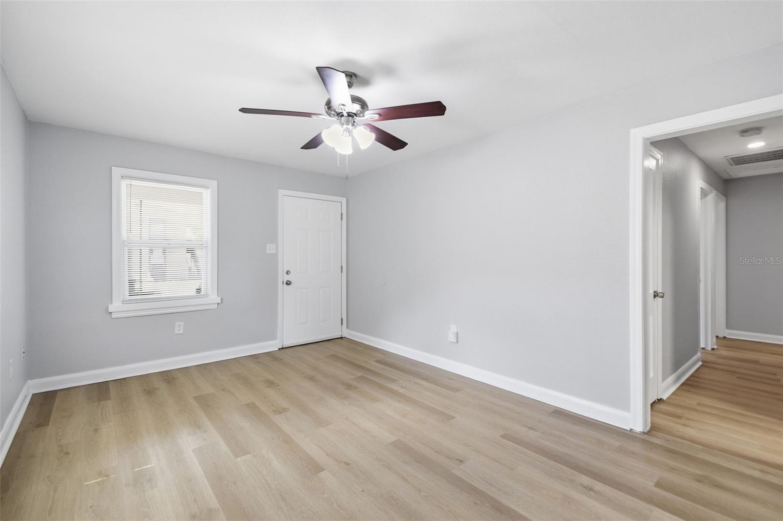 1416 E Mohawk Ave Property Photo 21