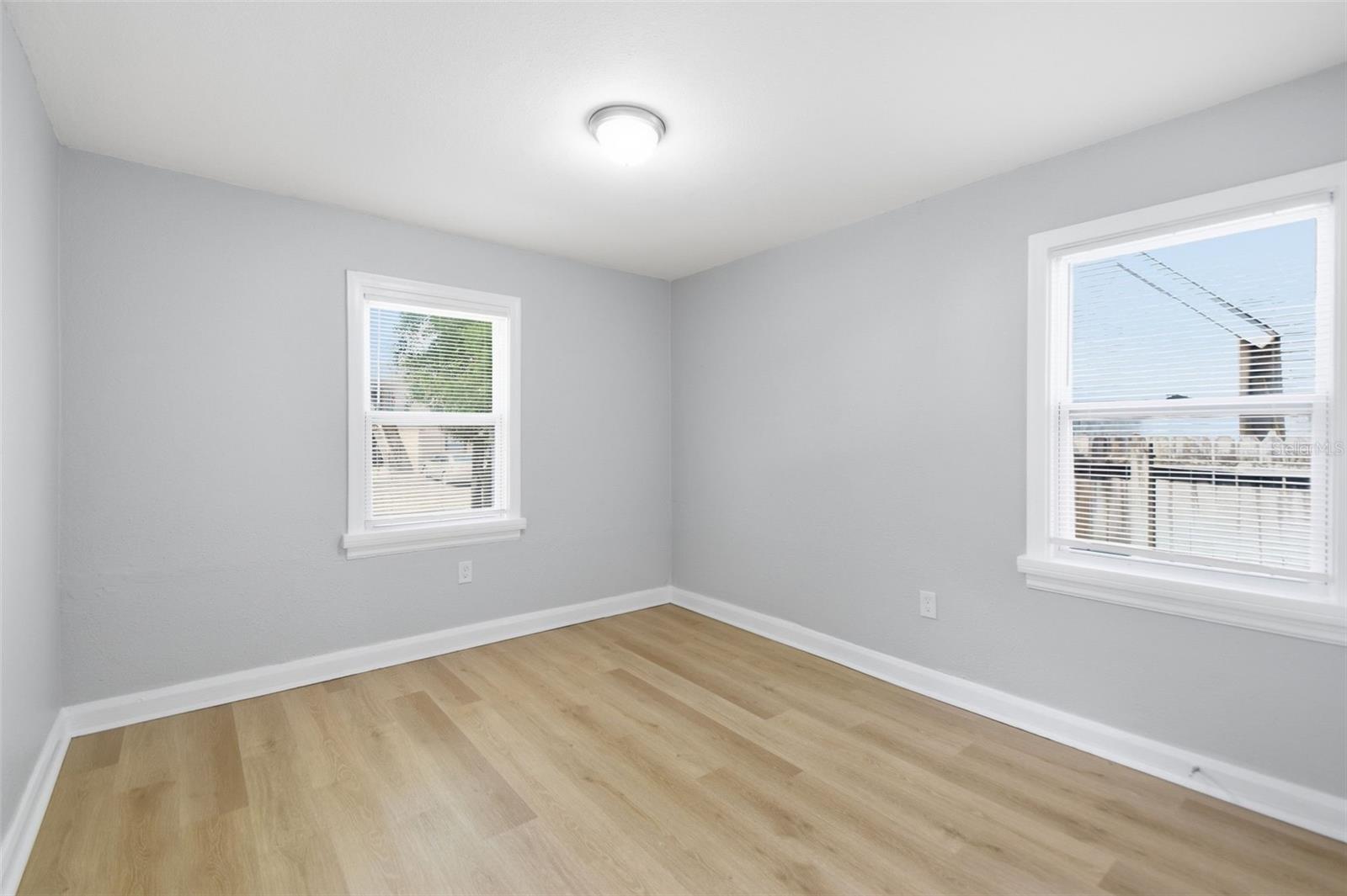 1416 E Mohawk Ave Property Photo 26