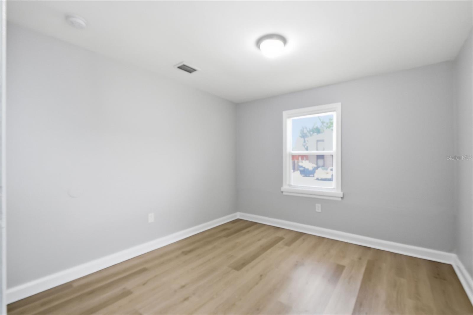 1416 E Mohawk Ave Property Photo 27
