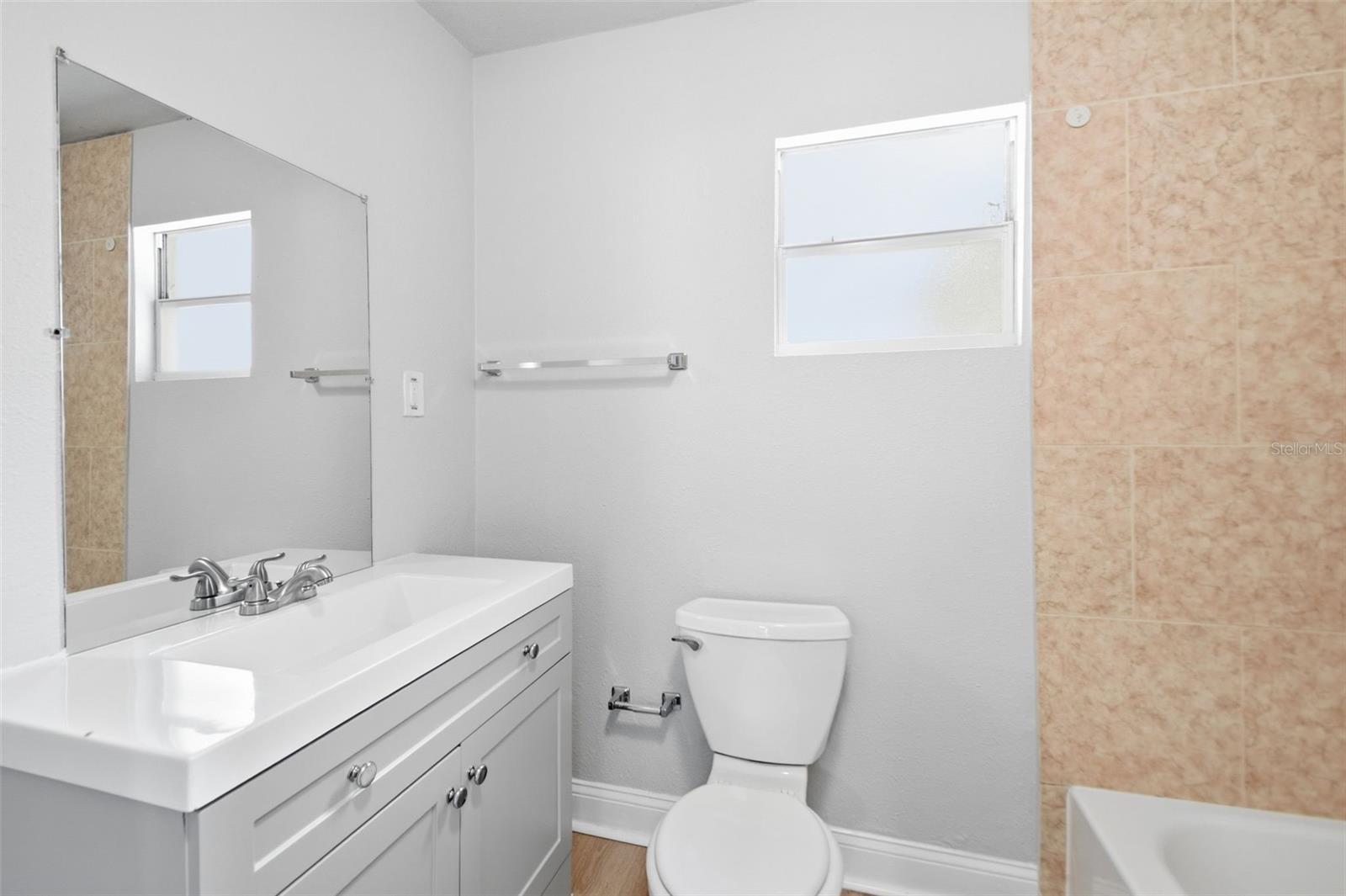 1416 E Mohawk Ave Property Photo 33