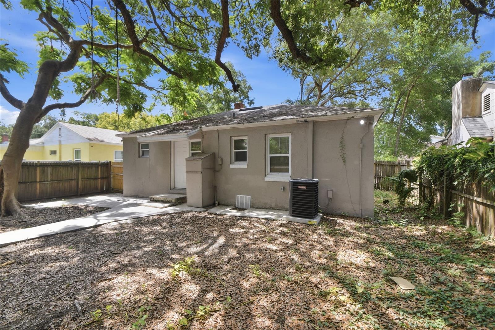 1416 E Mohawk Ave Property Photo 39