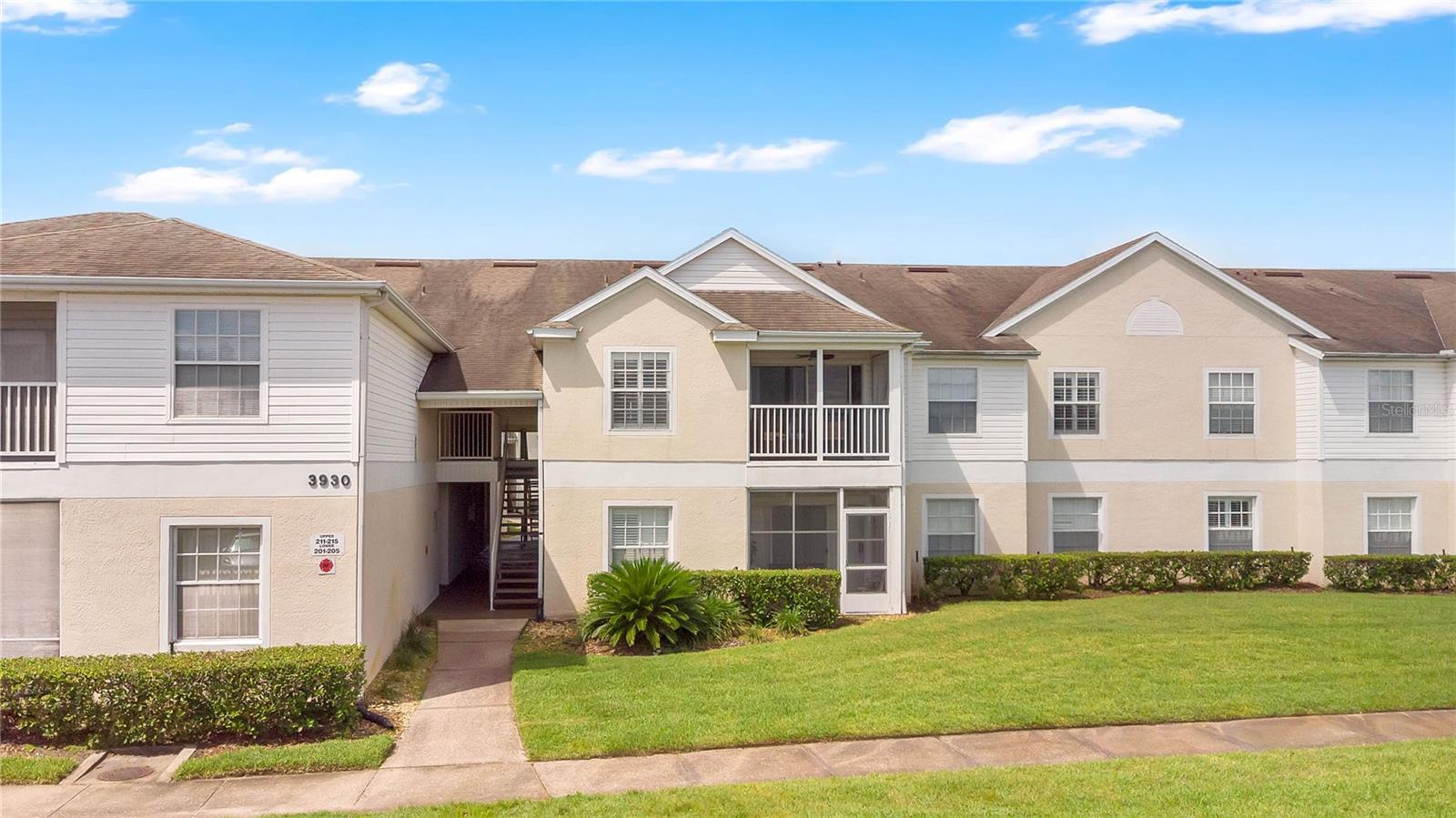 3930 SOUTHPOINTE DR #214 Property Photo 1