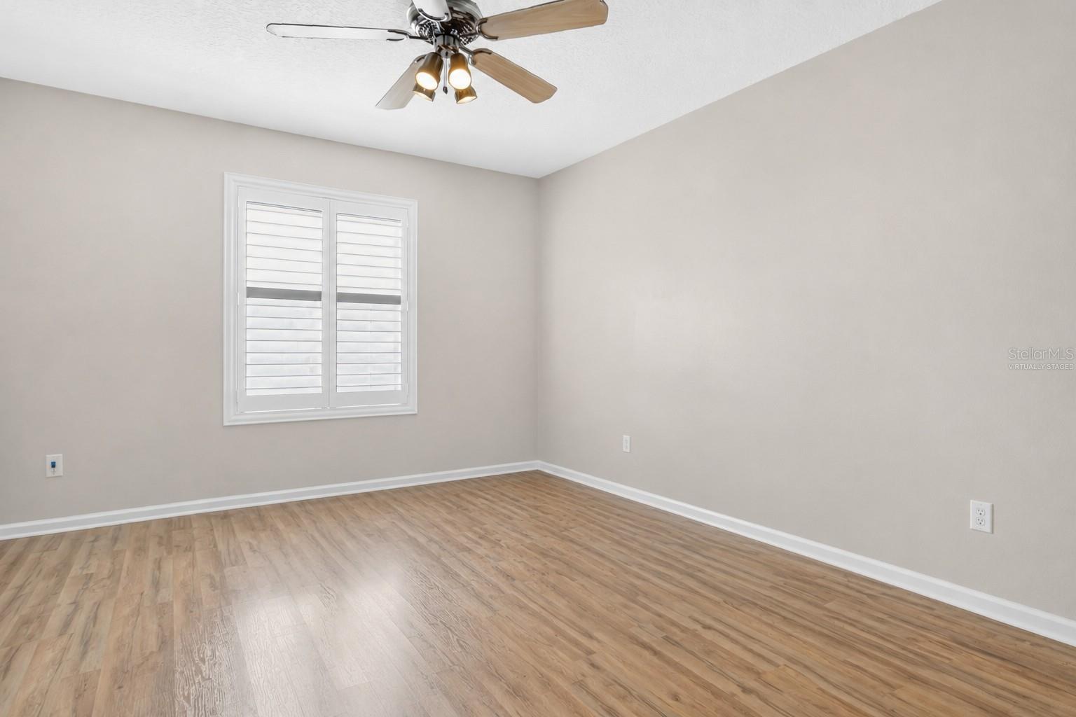 3930 Southpointe Dr #214 Property Photo 14