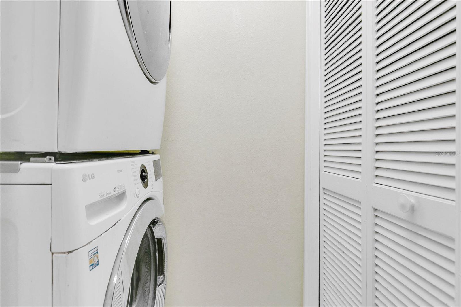 3930 Southpointe Dr #214 Property Photo 24
