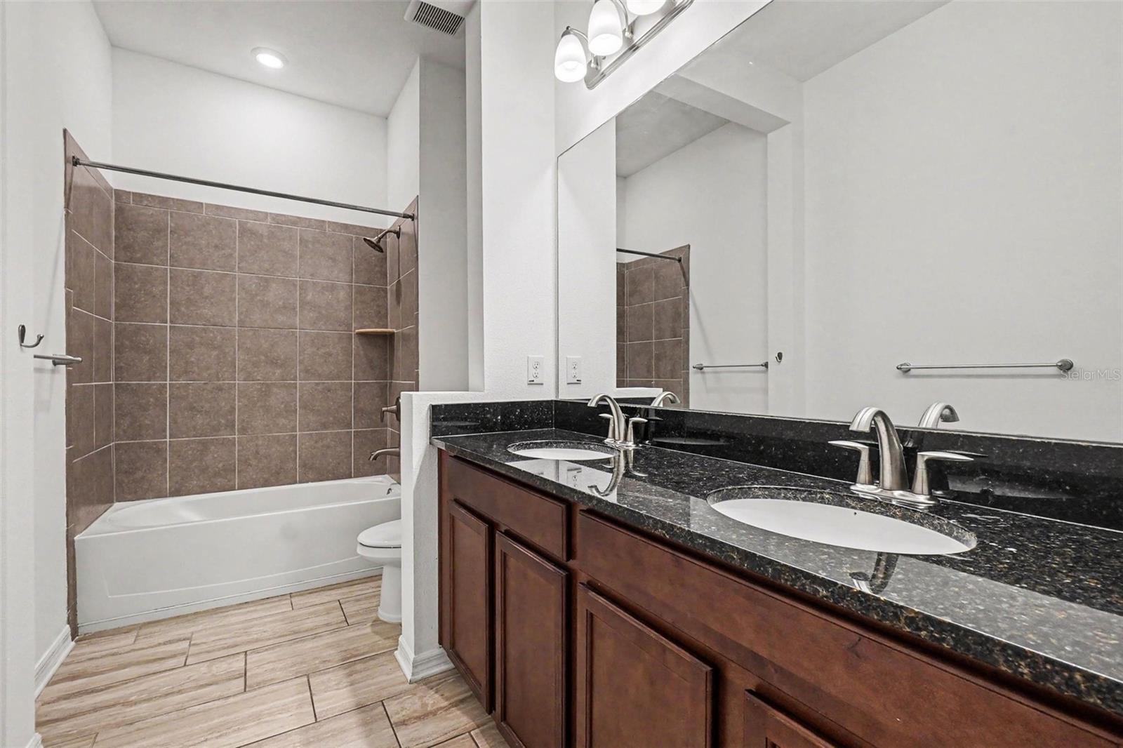 13065 Bliss Loop Property Photo 28