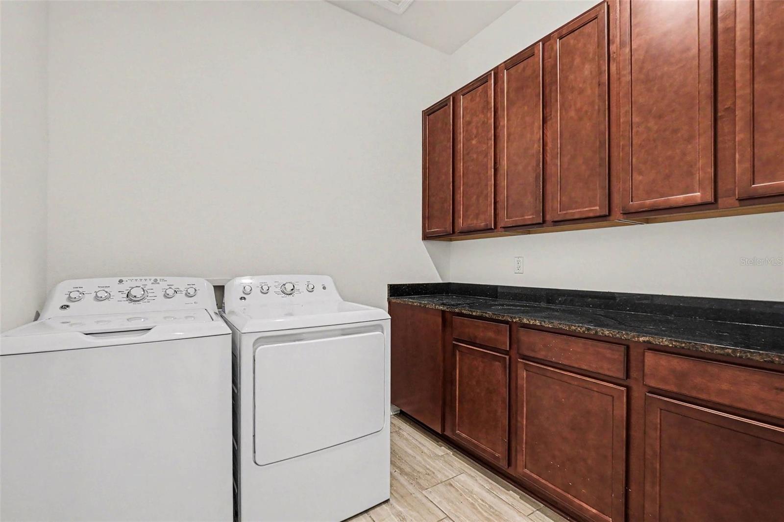 13065 Bliss Loop Property Photo 29