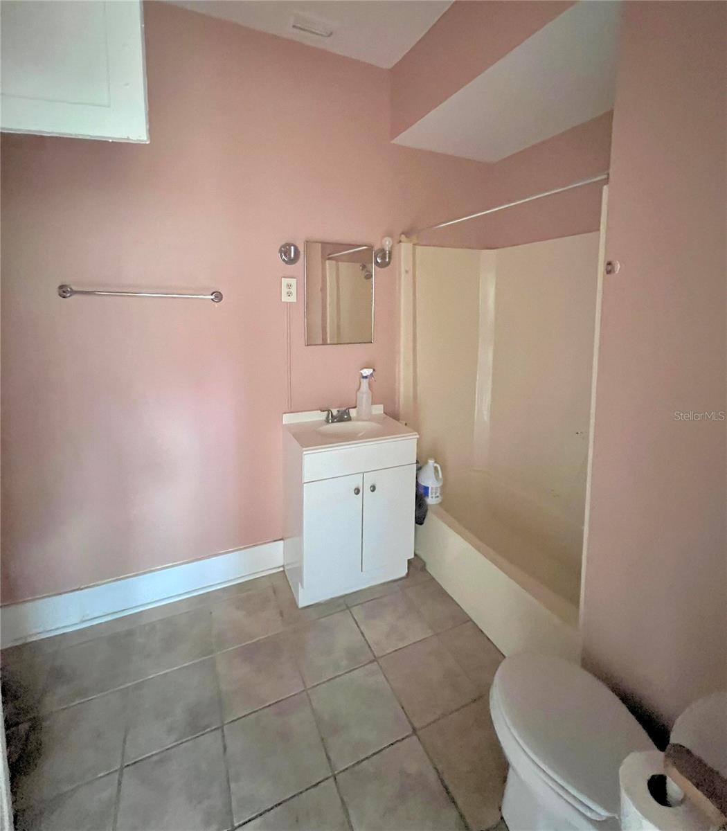 215 N Buena Vista Dr Property Photo 10