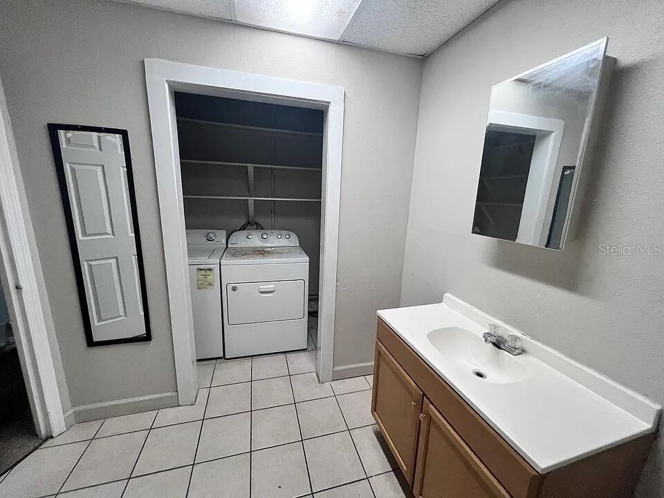 215 N Buena Vista Dr Property Photo 11