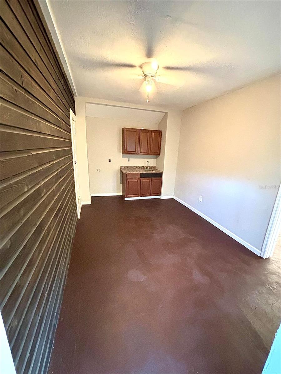 215 N Buena Vista Dr Property Photo 14