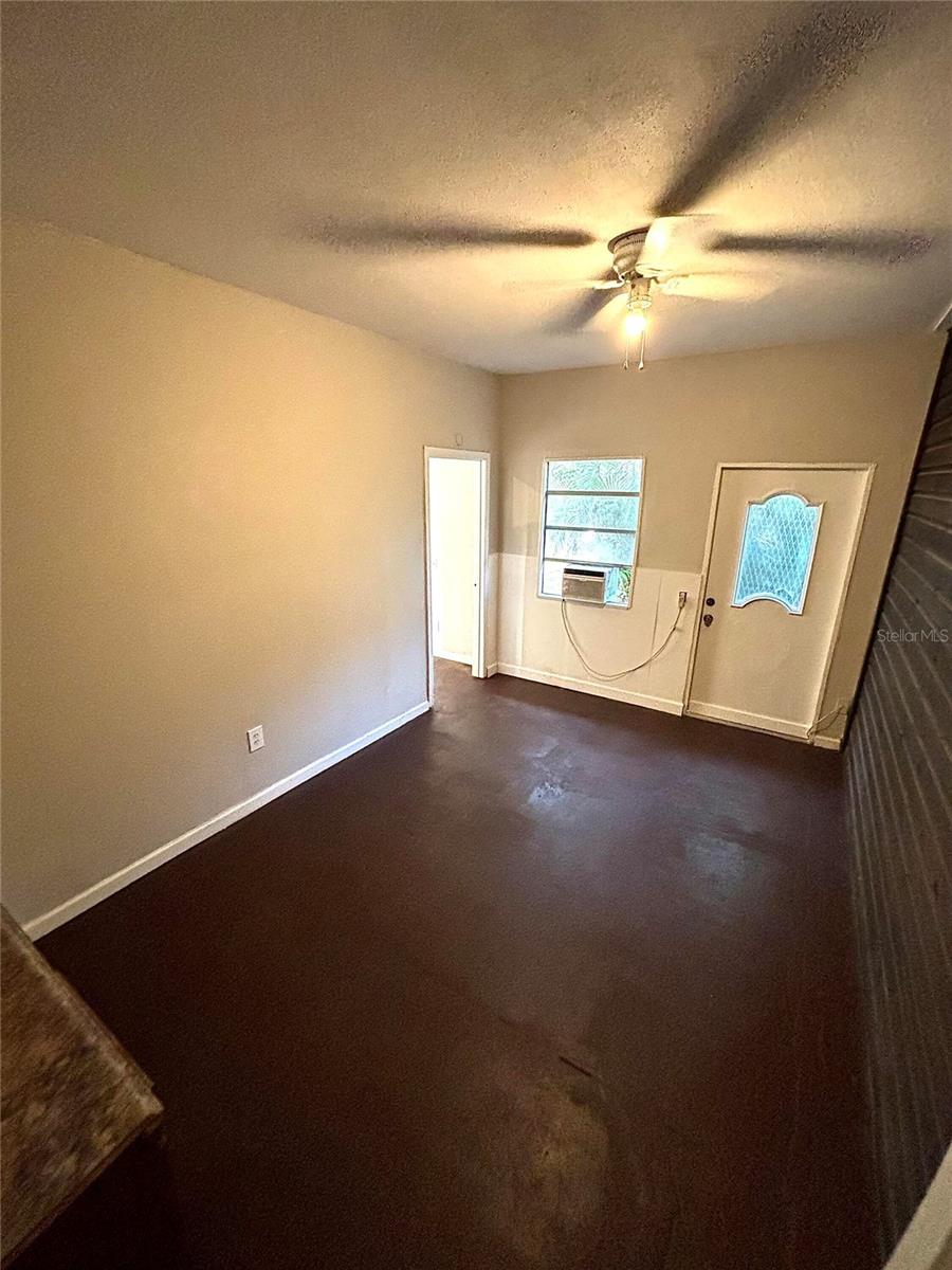 215 N Buena Vista Dr Property Photo 17