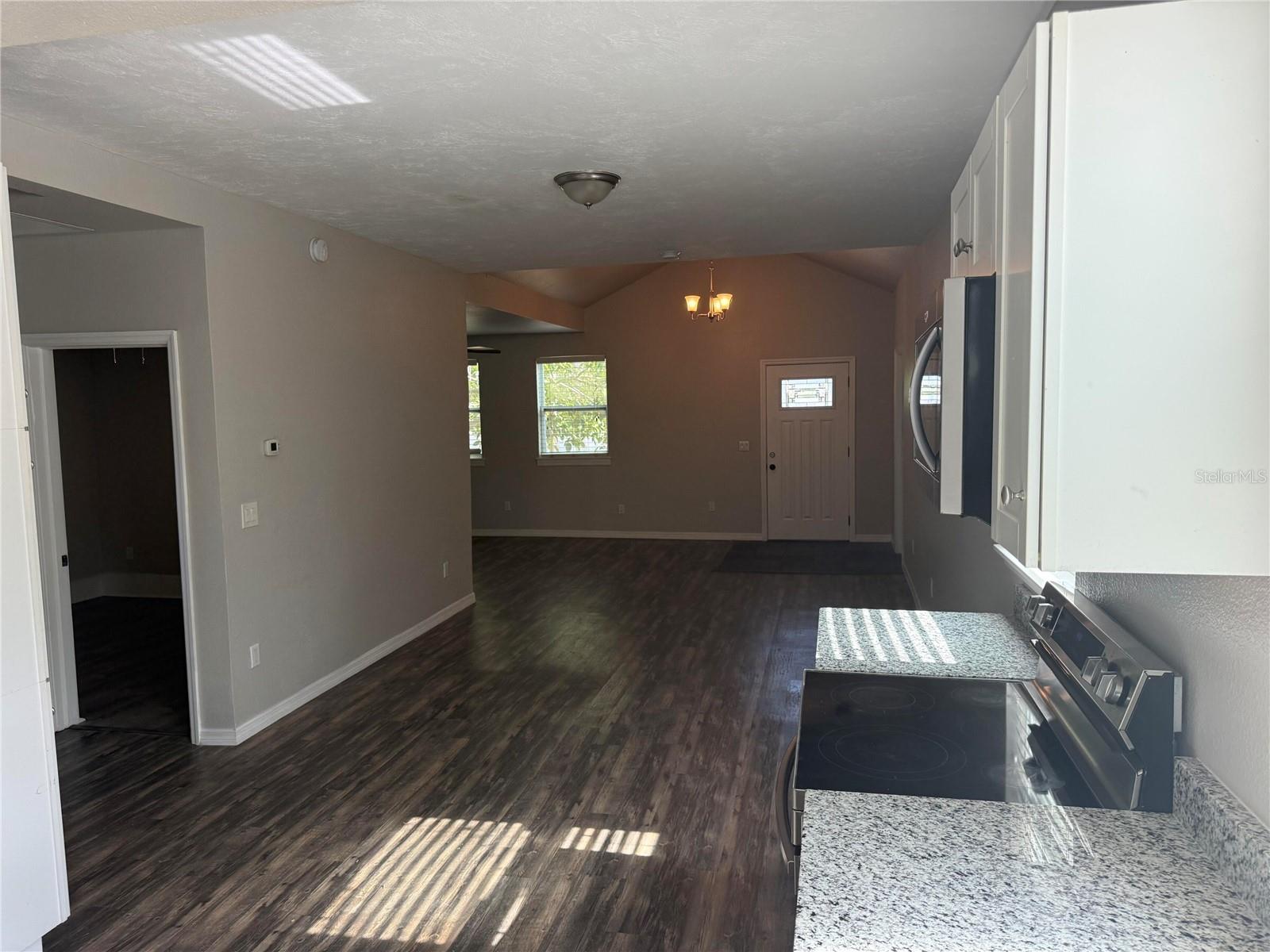 215 N Buena Vista Dr Property Photo 19