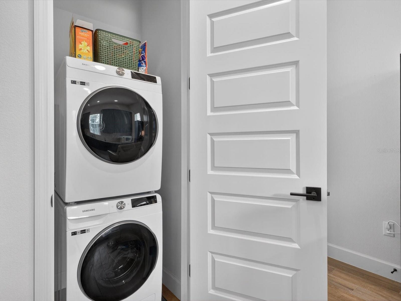 268 Hampton Loop Property Photo 9