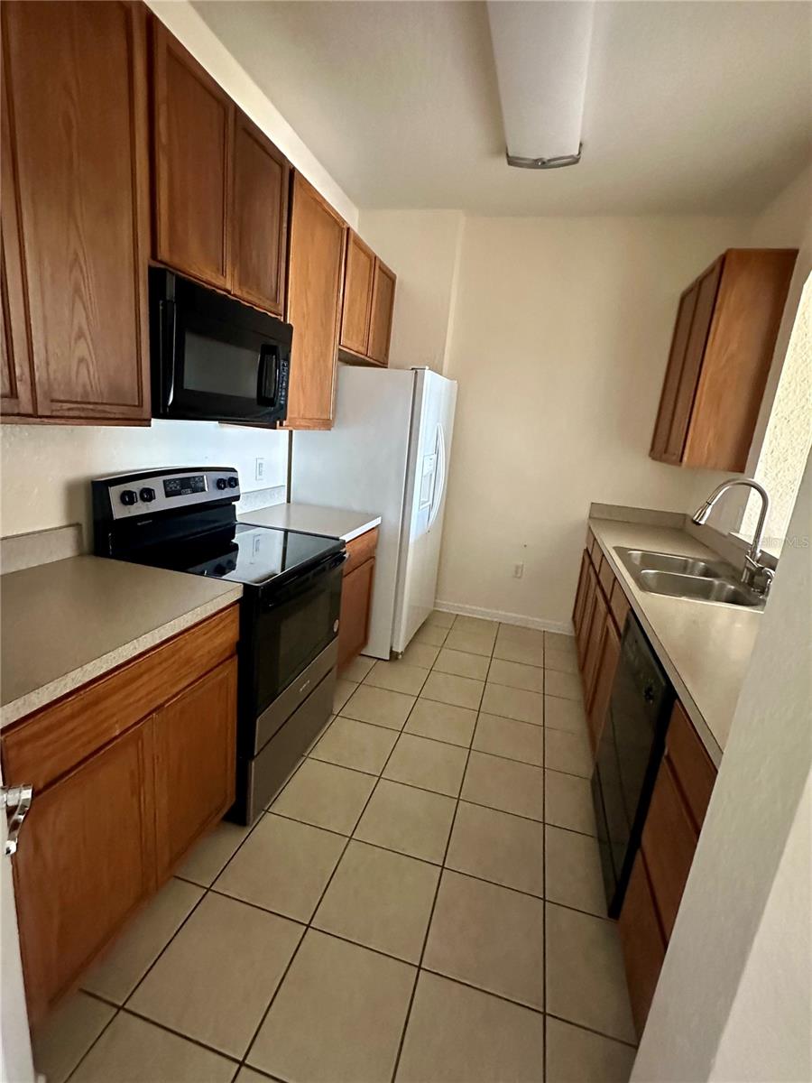 6402 Cava Alta Dr #410 Property Photo 4