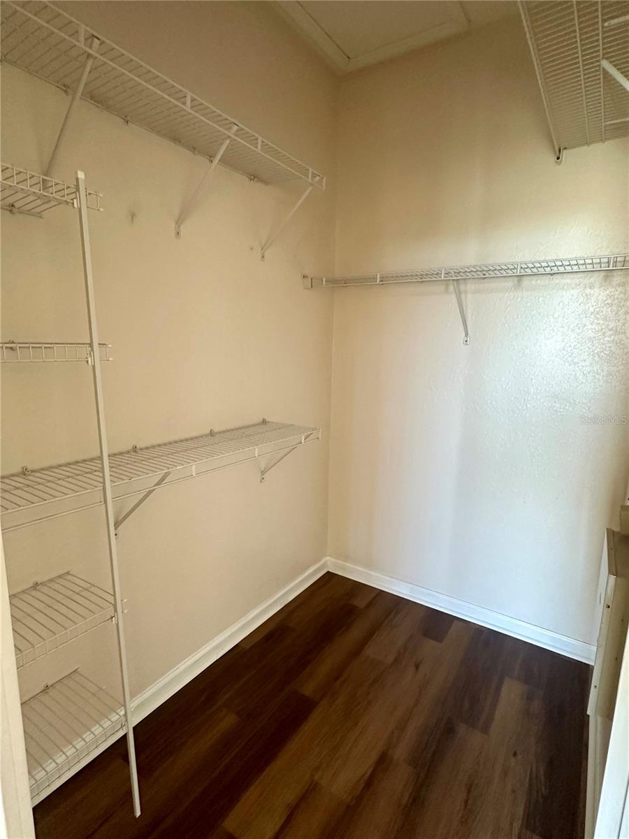 6402 Cava Alta Dr #410 Property Photo 8