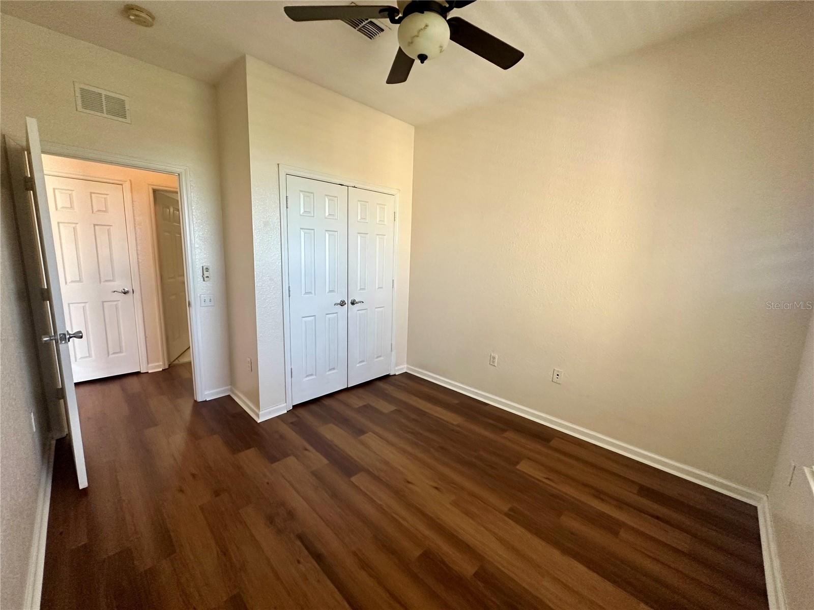 6402 Cava Alta Dr #410 Property Photo 9