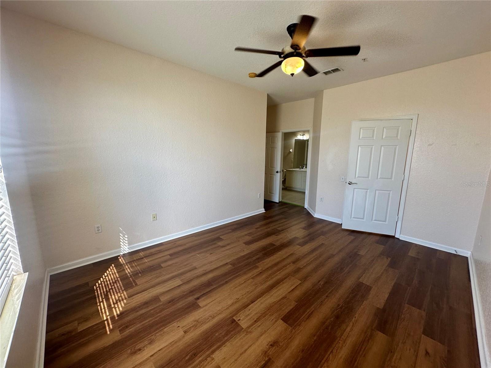 6402 Cava Alta Dr #410 Property Photo 10
