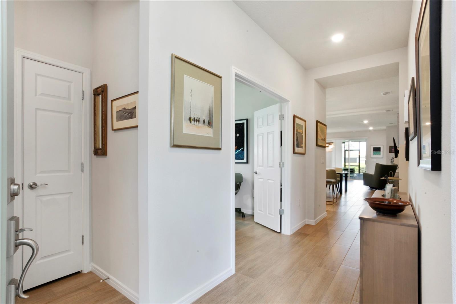 2920 Cherry Blossom Loop Property Photo 8