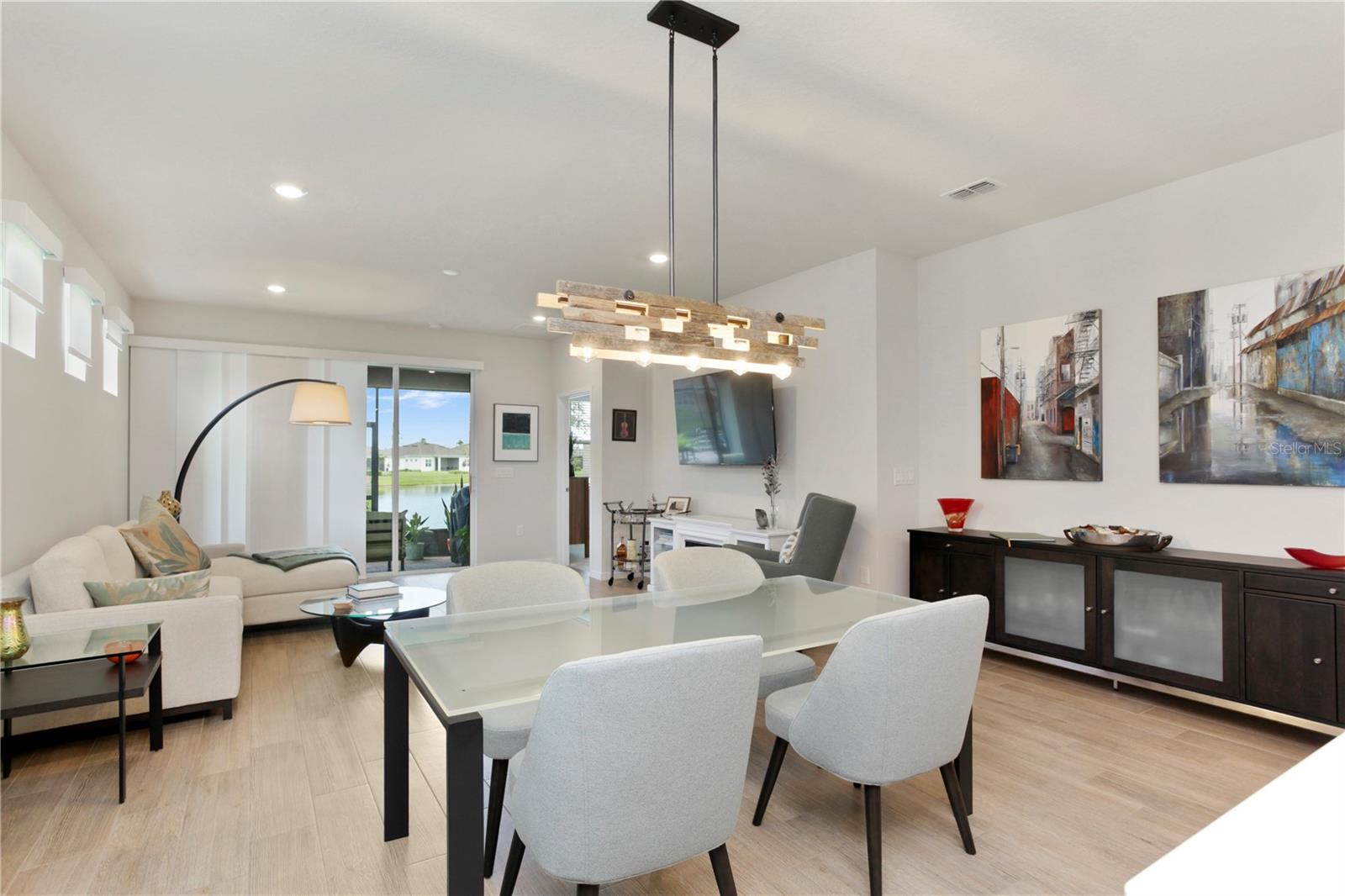 2920 Cherry Blossom Loop Property Photo 12