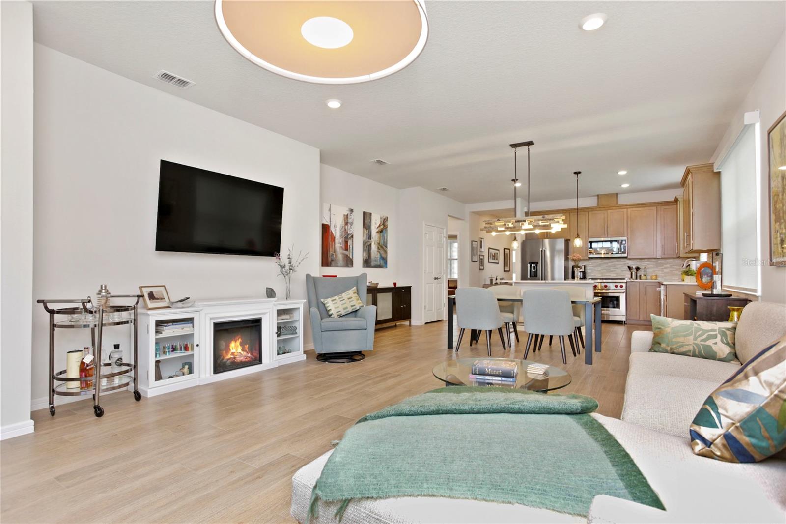 2920 Cherry Blossom Loop Property Photo 14