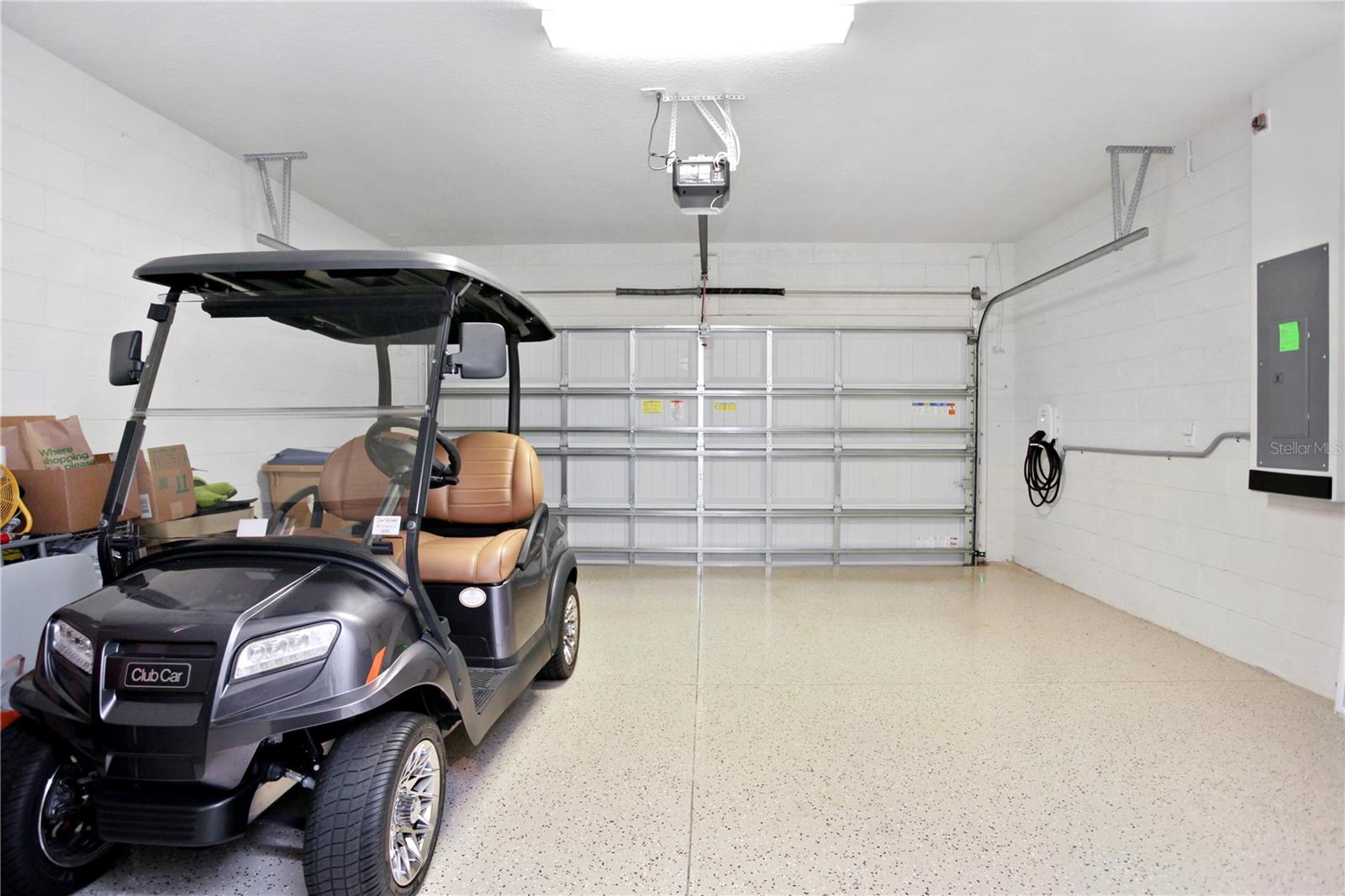 2920 Cherry Blossom Loop Property Photo 23