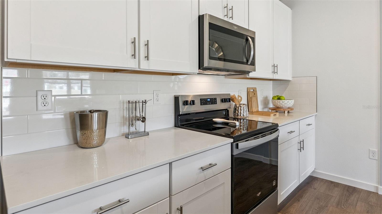 2508 Kinsale Ln Property Photo 8