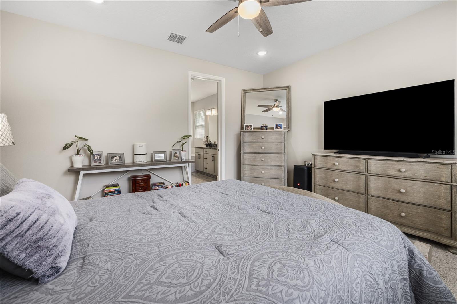 1060 River Otter Way Property Photo 12