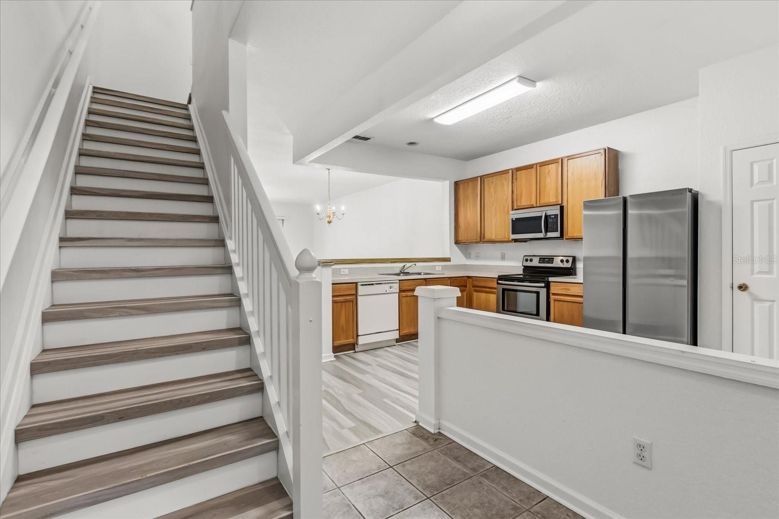 5012 Hawkstone Dr Property Photo 8