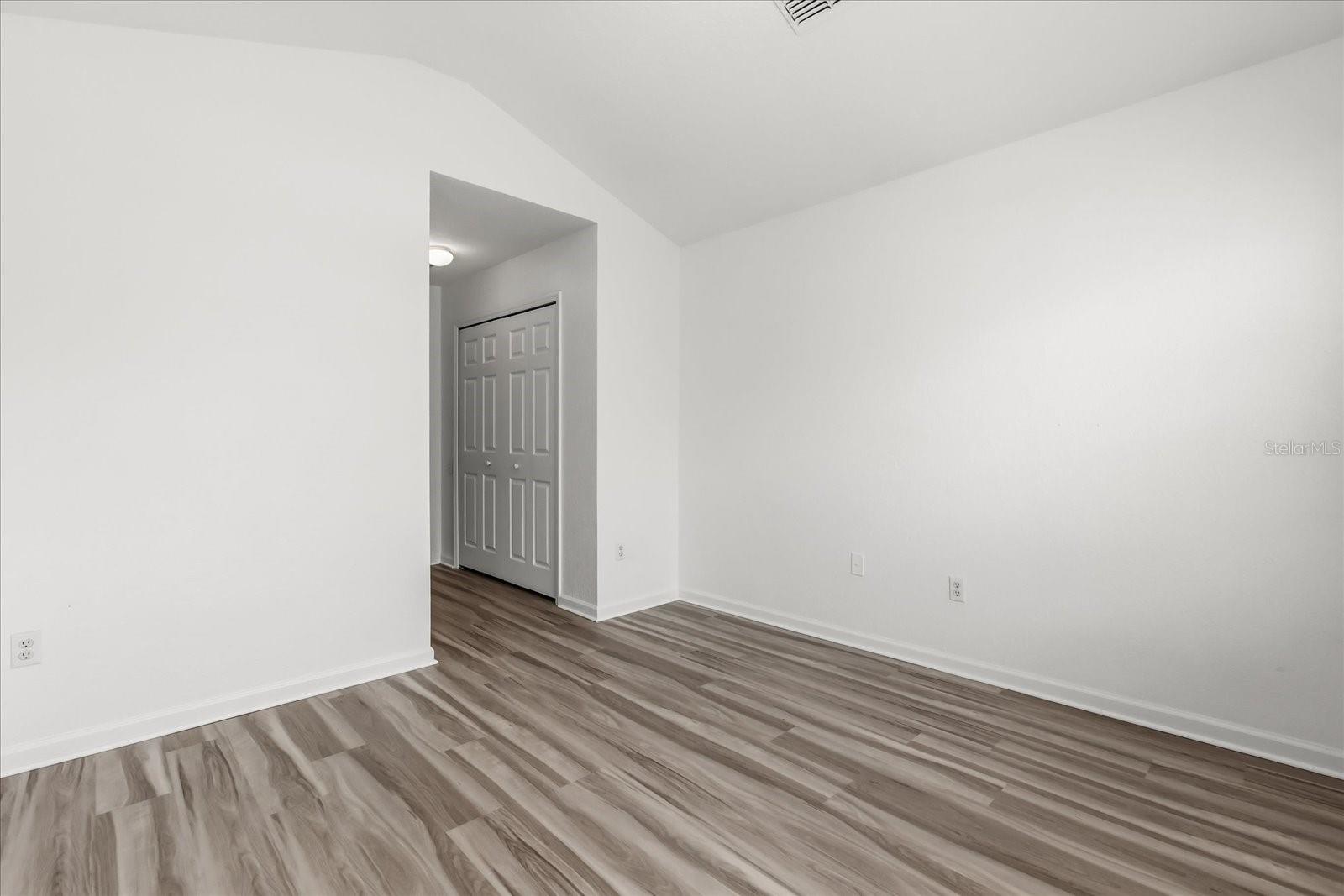 5012 Hawkstone Dr Property Photo 13
